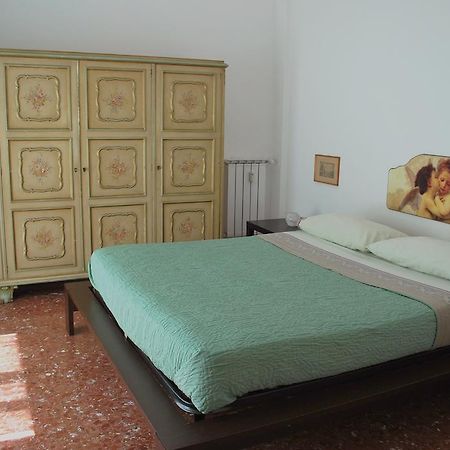 A Casa Di Pe' Casa Vacanze Róma Szoba fotó