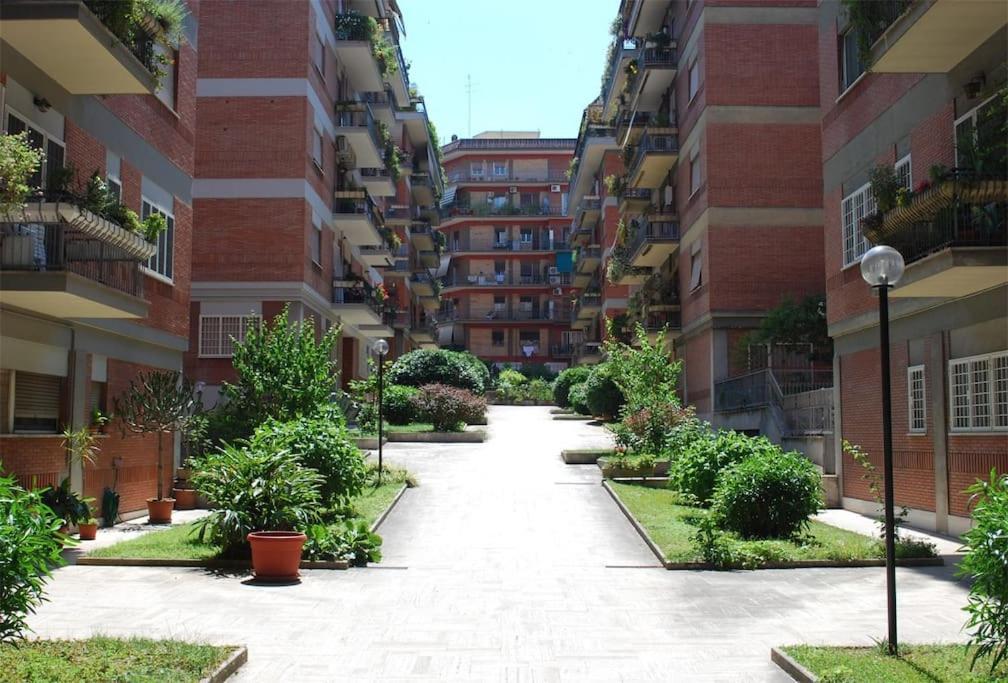 A Casa Di Pe' Casa Vacanze Róma Kültér fotó